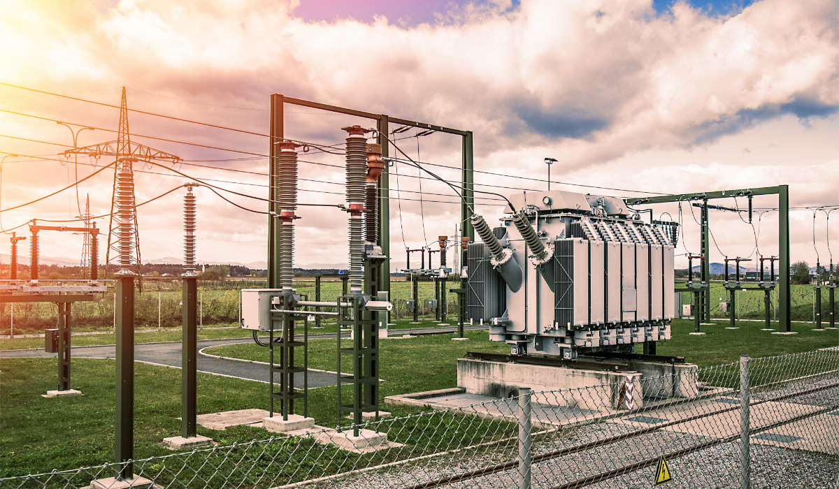 Oil-Immersed vs. Dry-Type Power Transformers: 20-Year Total Cost of Ownership and Maintenance